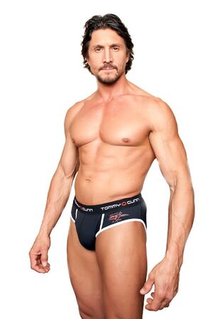 Tommy Gunn